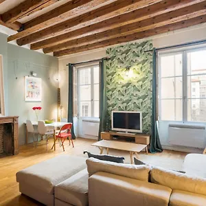 Honore - Amboise Appartement